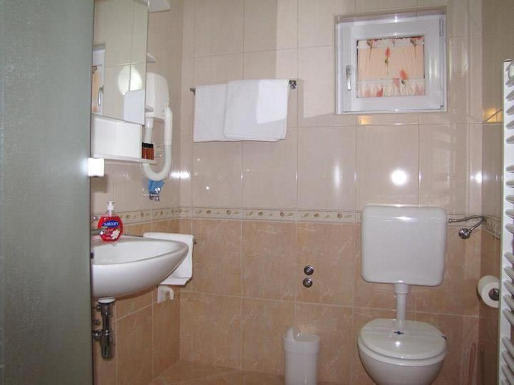 Family Friendly Apartments With A Swimming Pool Nevidjane, Pasman - 18054 Neviđane Esterno foto