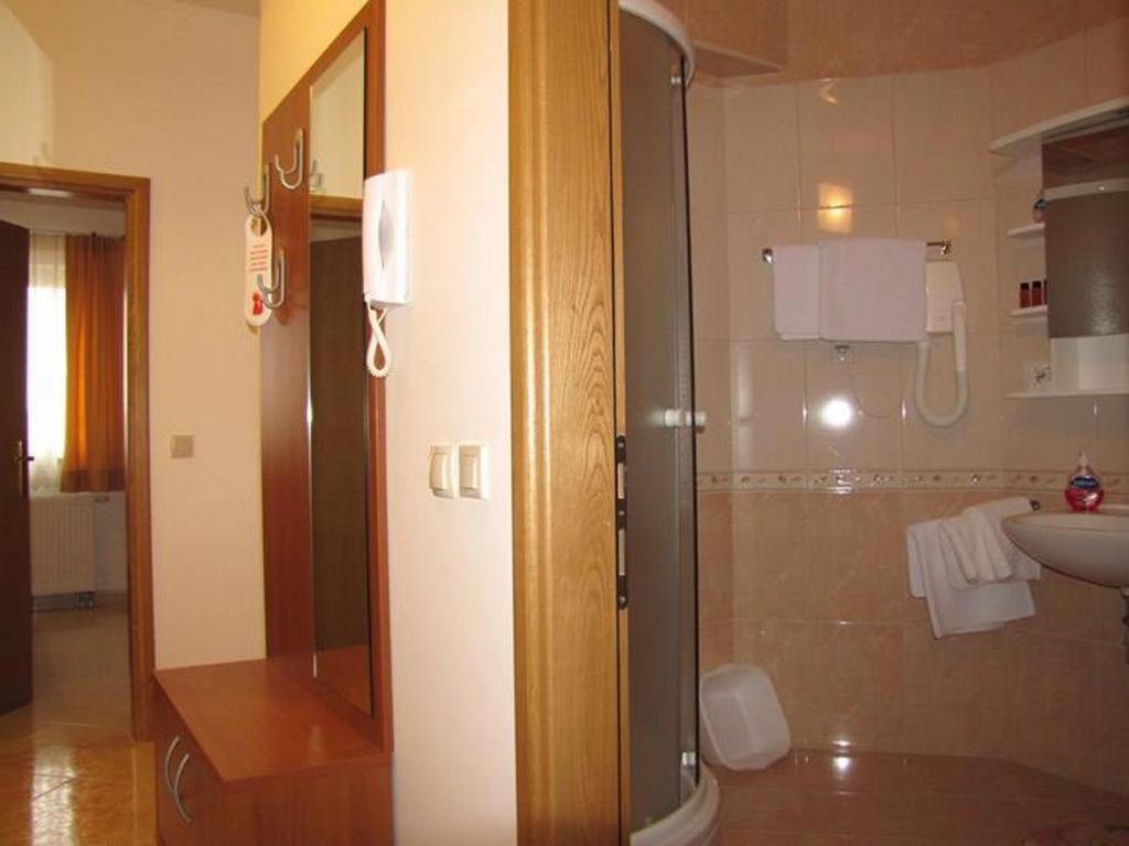 Family Friendly Apartments With A Swimming Pool Nevidjane, Pasman - 18054 Neviđane Esterno foto